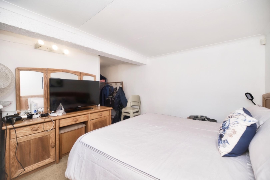 5 Bedroom Property for Sale in De Kelders Western Cape